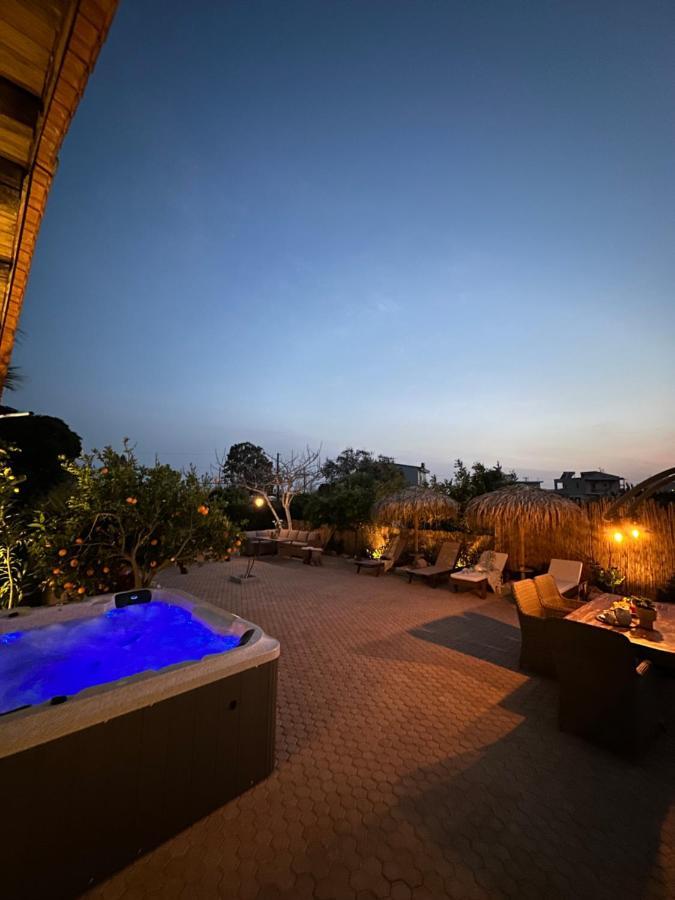 Villa Aspasia With Private Jacuzzi - Oasis Resort คอคคิโนส เปียร์โกส ภายนอก รูปภาพ